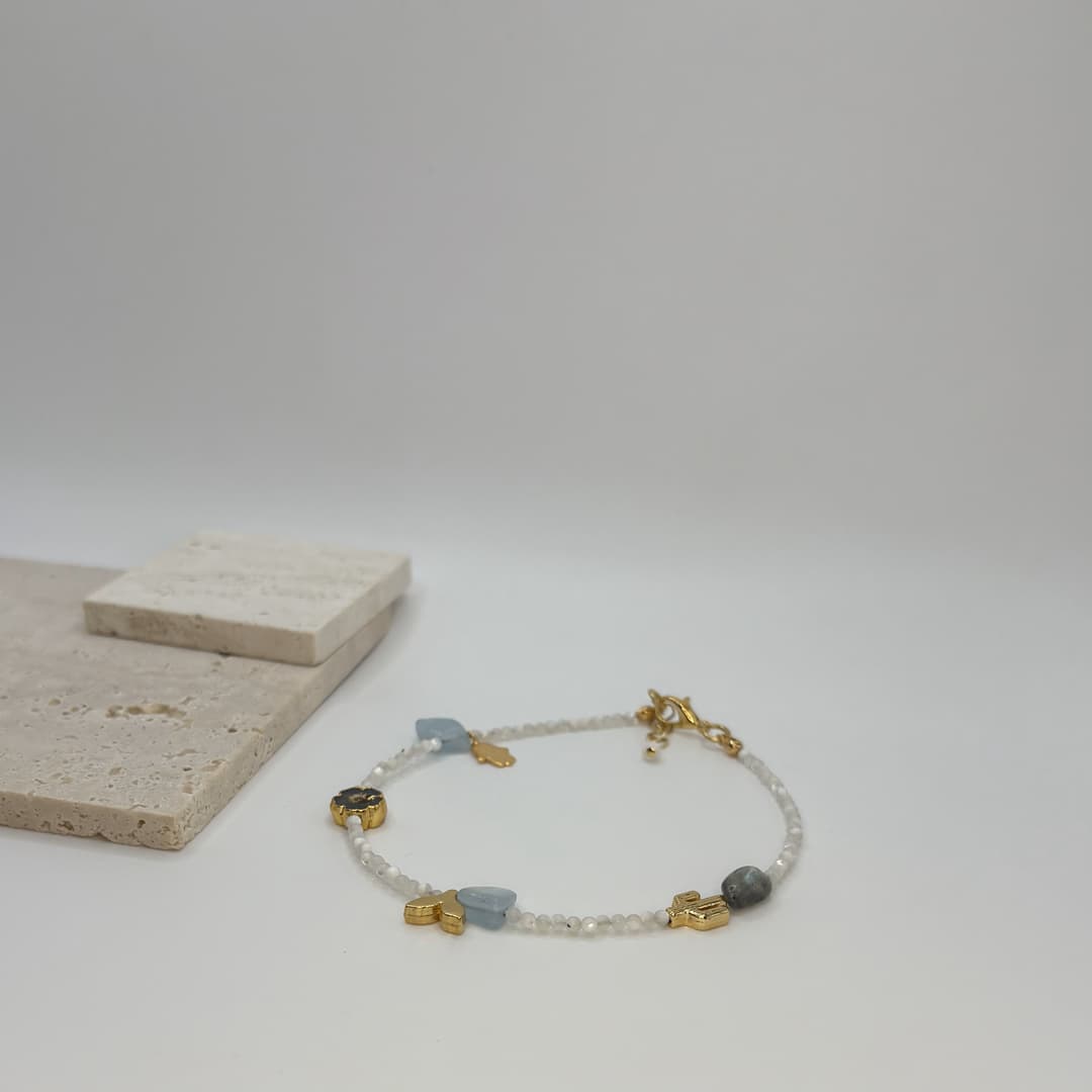 Sunset Stones – Aquamarine Blend Anklet
