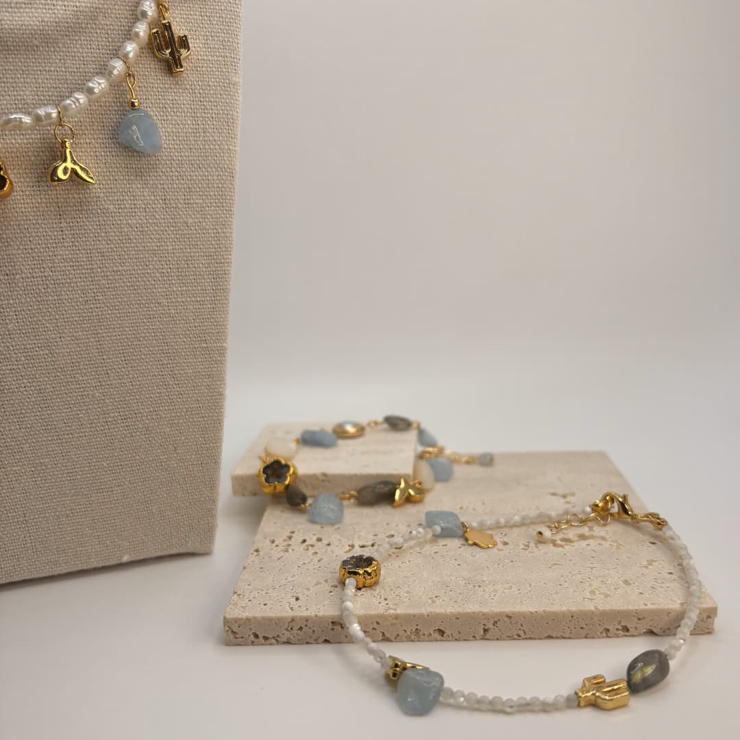 Sunset Stones – Aquamarine Blend Anklet