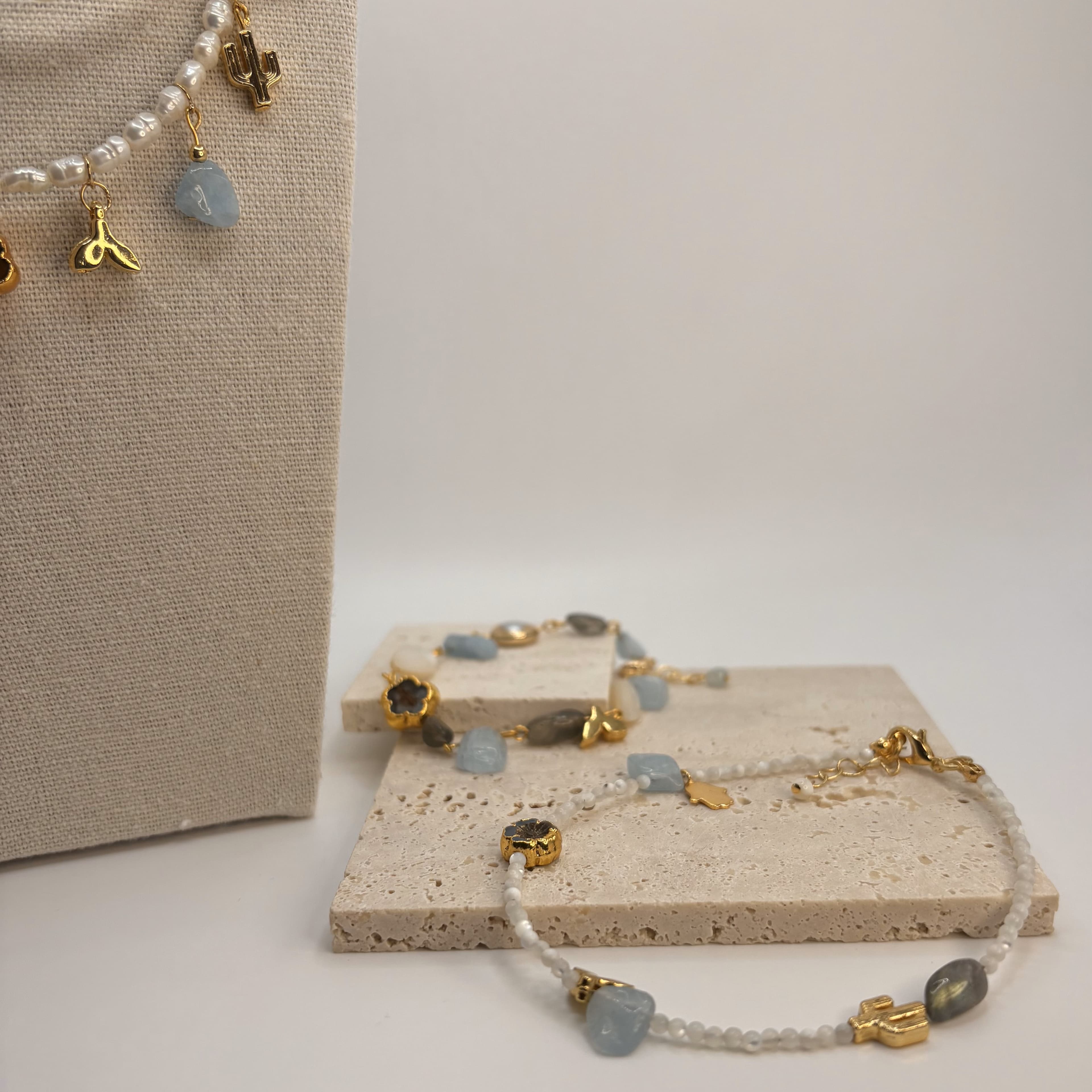 Sunset Stones – Aquamarine Blend Anklet